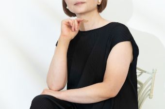 画像：ショートスリーブを着るのに躊躇する